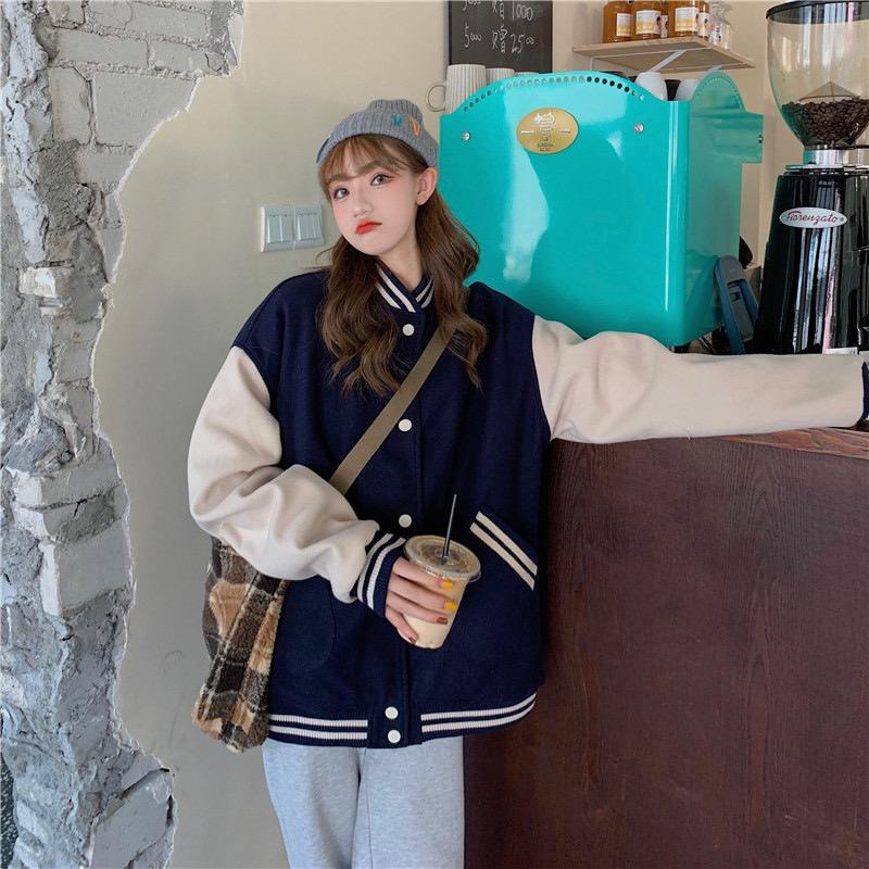 Бейсбольная куртка для женщин