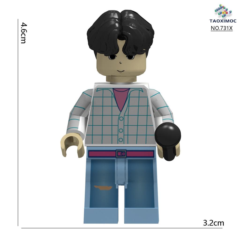 KPop Охотники на демонов, группа охотников на демонов, строят блоки с Люми и собирают игрушечные строительные блоки с куклами