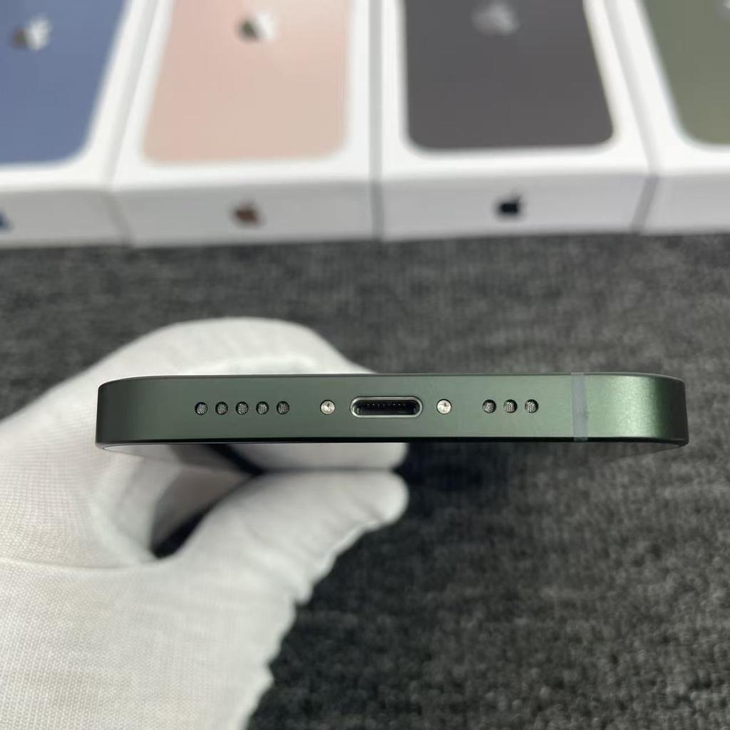 Восстановленный смартфон Apple iPhone 13 с Nano-SIM+eSIM