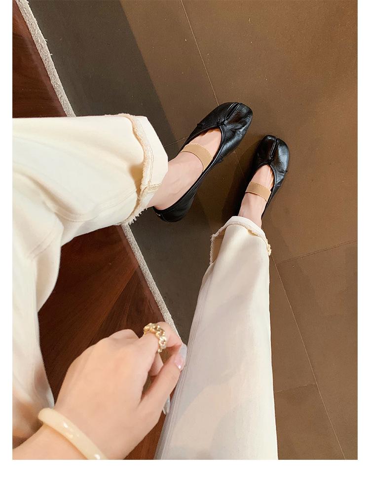 Grape Mother of the Same Style~ Summer Fashionable Shallow Mouth Soft Sole Sheepskin Flat Bottom with Skirt Pig's Trotters Split Toe Single Shoes W