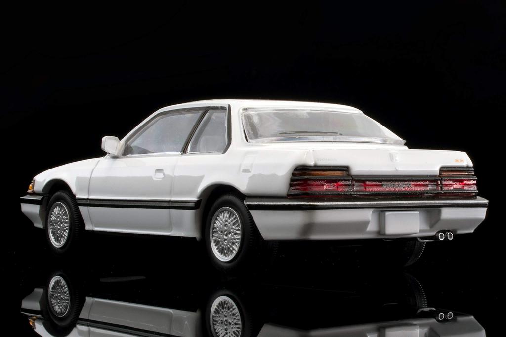 Tomica Limited Vintage Neo 145e Honda Prelude XX Белый Роскошная Отделка Модель 1/64 LV-N (Модель 1986 года) -