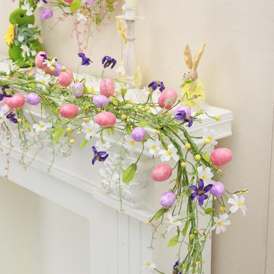 Yousheng Пасхальная гирлянда Искусственная цветочная весенняя гирлянда с пенопластовыми яйцами Цветами для каминной полки камина Пасхальная вечеринка Внутреннее наружное украшение