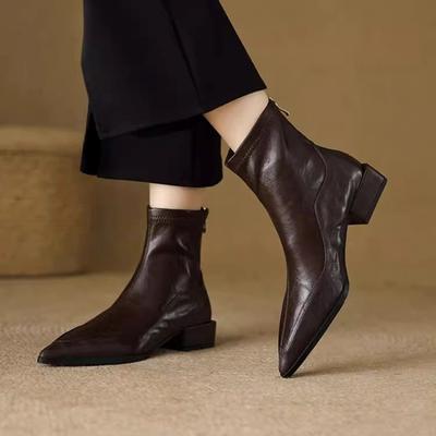 Модные женские ботильоны на высоком каблуке с острым носком, брендовая женская обувь, зимние классические туфли-лодочки 2025, сексуальные короткие ботинки Челси из кожи, ботильоны для леди