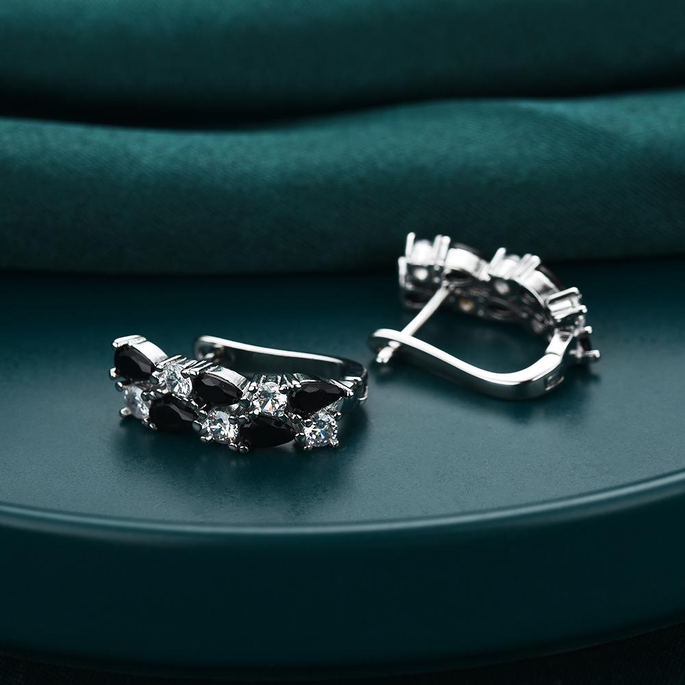 Black Awn Женские серьги-кольца с черным камнем