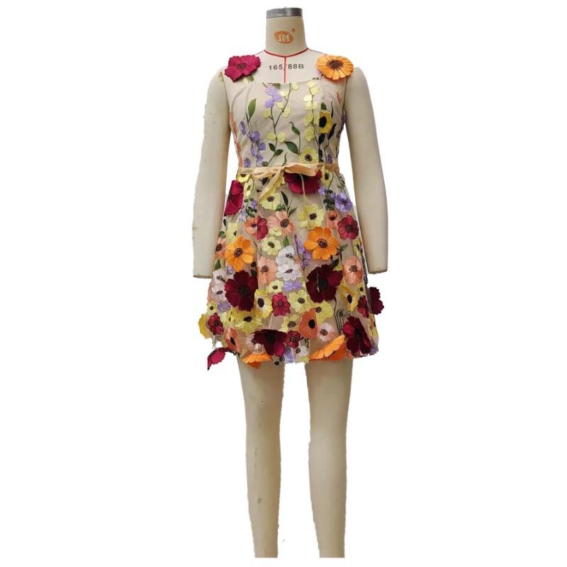 Women's Summer Three-dimensional Flower Embroidery Wrap Hip Sexy Dresses