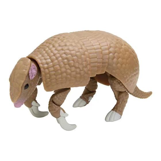 Bandai Genuine Gashapon Toys Biological Simulation Model Pillbug Armadillo Joints Movable Action Figure Ornament Poseable Articulated Scale Detailed