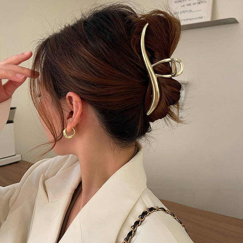 Уникальный Металлический Неправильной Формы Зажим для Волос в Виде Акулы Модный Панк Черный Серебристый Цвет Зажим-Краб Заколка Женская Корейские Аксессуары для Волос