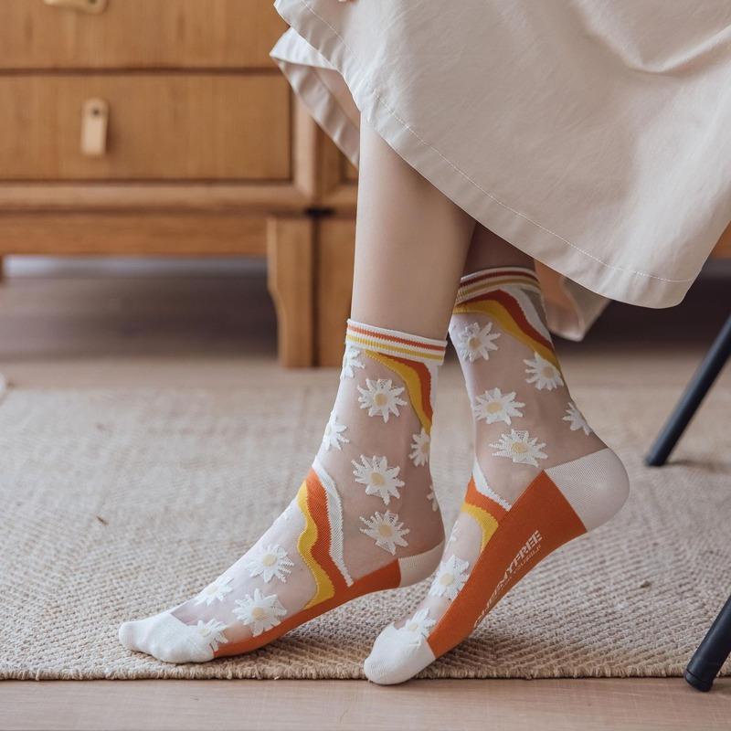 Novelty Harajuku Retro Summer Thin Transparent Glass Socks Women Girls Floral Print Cute Socks Japanese Style Crystal Silk Socks