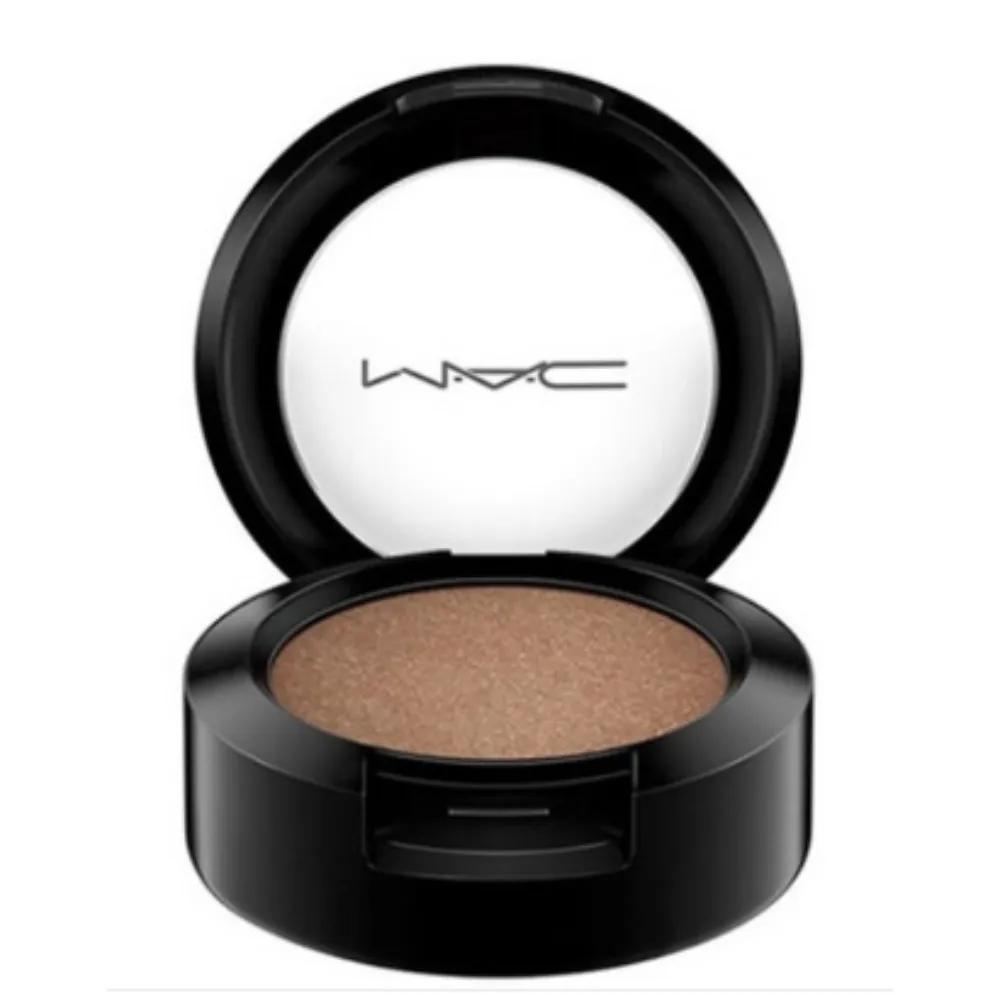 MAC Woodwinked Eyeshadow Makeup Daily Girlfriend