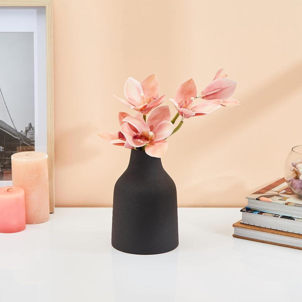 Flower Vase with Rust-Resistant Coating | Stylish and Easy-to-Clean Finish | Compact Design for Modern Décor | Bouquet Vase