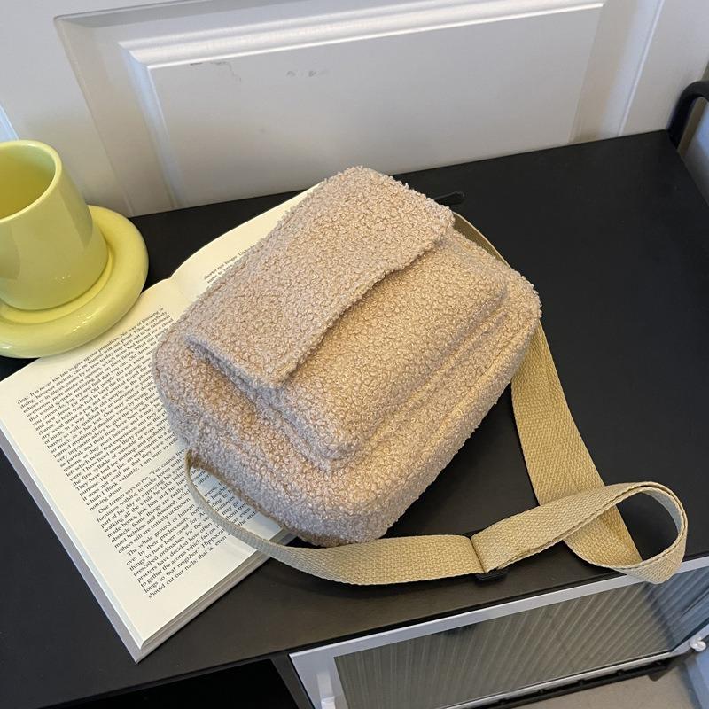 Женская сумка маленькая квадратная сумка новая плюшевая сумка модная милая сумка-мессенджер