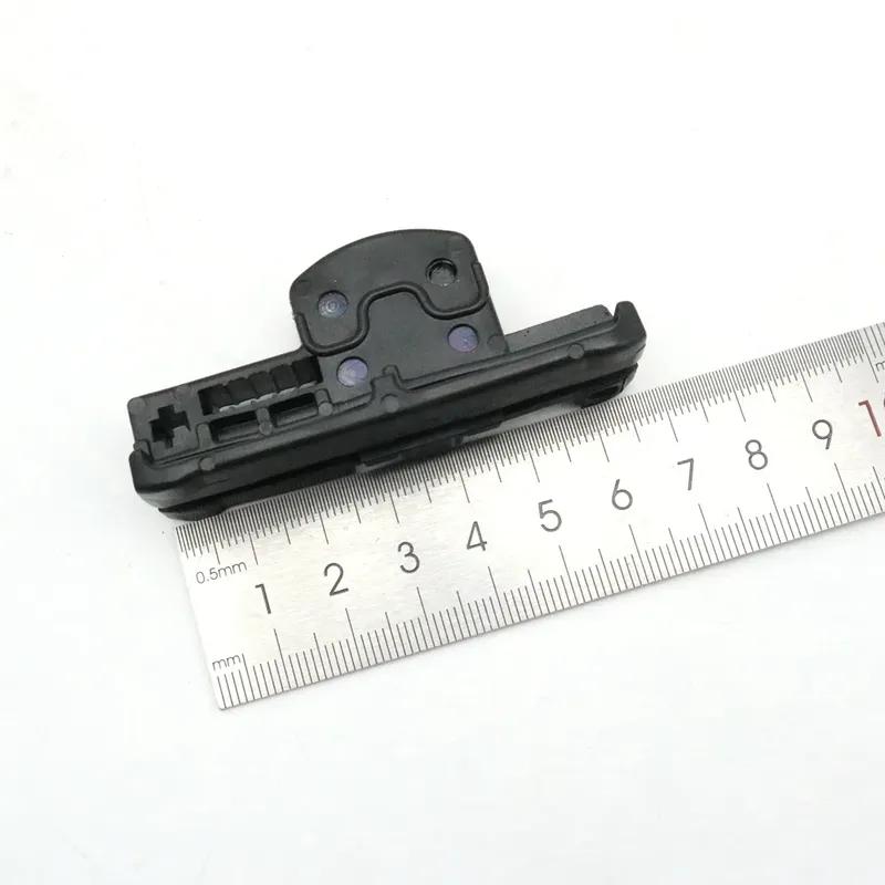 For Renault Koleos HY 2008-2016 918062605R 913819569R Plastic Sunroof Glass Component Slideway Slider Clip Ceiling Bracket