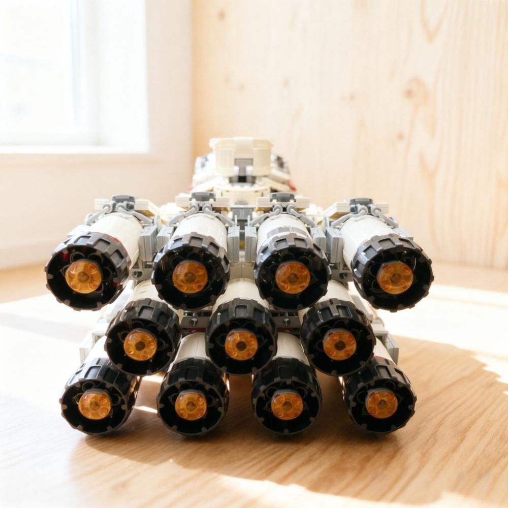 Hot Sale Space Battle Galaxy Ship Building Blocks 1768pcs 6 Figures Model Assembly Bricks Adult Gift Toy