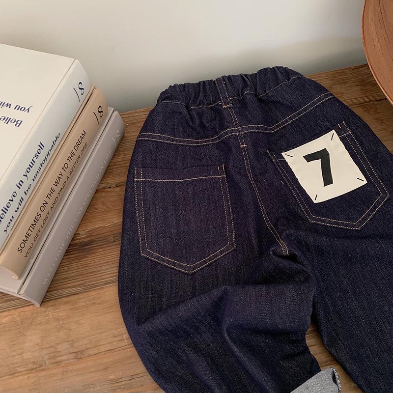 Стильные джинсы Tong Chenchen весна-лето 2024: Универсальные свободные детские брюки в гонконгском стиле