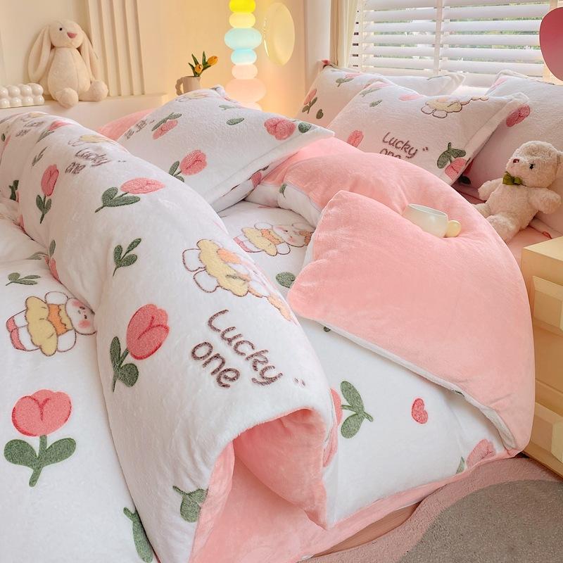 Snowflake Fleece Four-Piece Set, Thickened Milk Coral Fleece Quilt Cover, Double-Sided Fleece Quilt Cover, Bed Sheet, Bed Hat Three-Piece Set