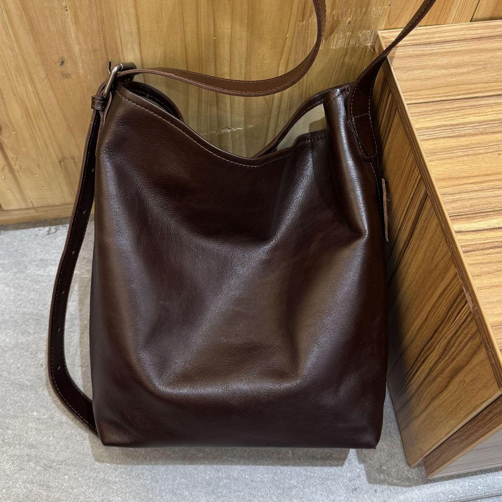 Women's Genuine Leather Retro Tote Bag - Casual Cowhide Shoulder and Crossbody Bag, Large Capacity, Underarm Style