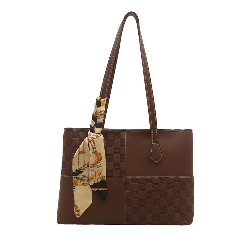 Pu Style Urban Tote Bag With Details And Inner Storage For Daily Fashion