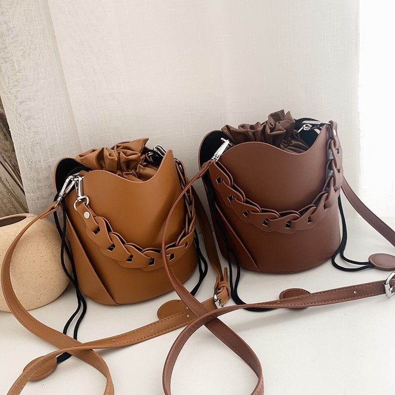 Fashionable Handheld Bucket Bag For Women, Solid Versatile Shoulder Bag, Small And Casual Crossbody Purse