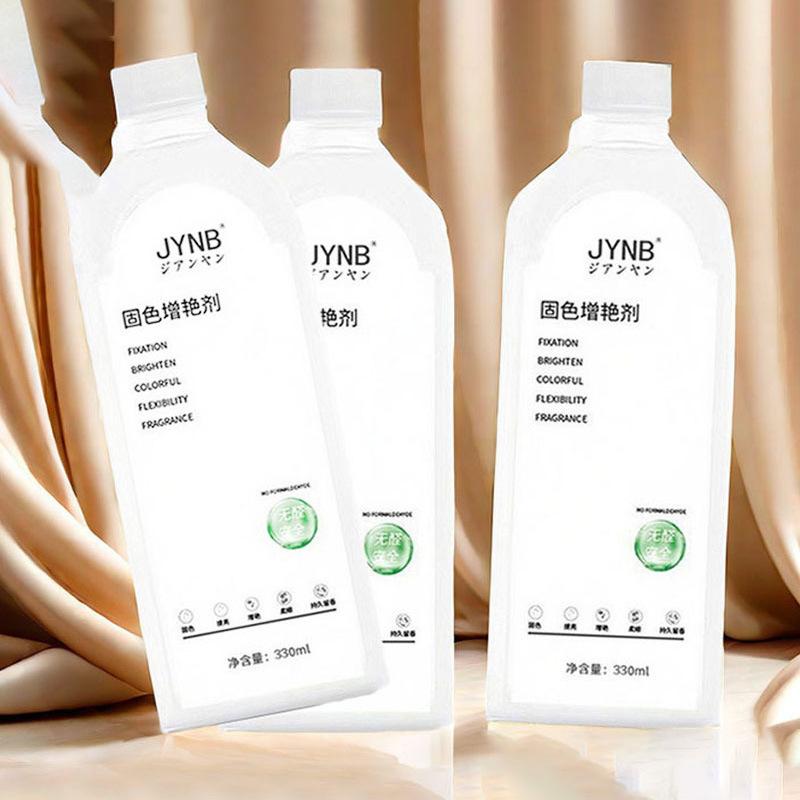 Закрепляющее цвет и осветляющее средство для освежения и восстановления одежды