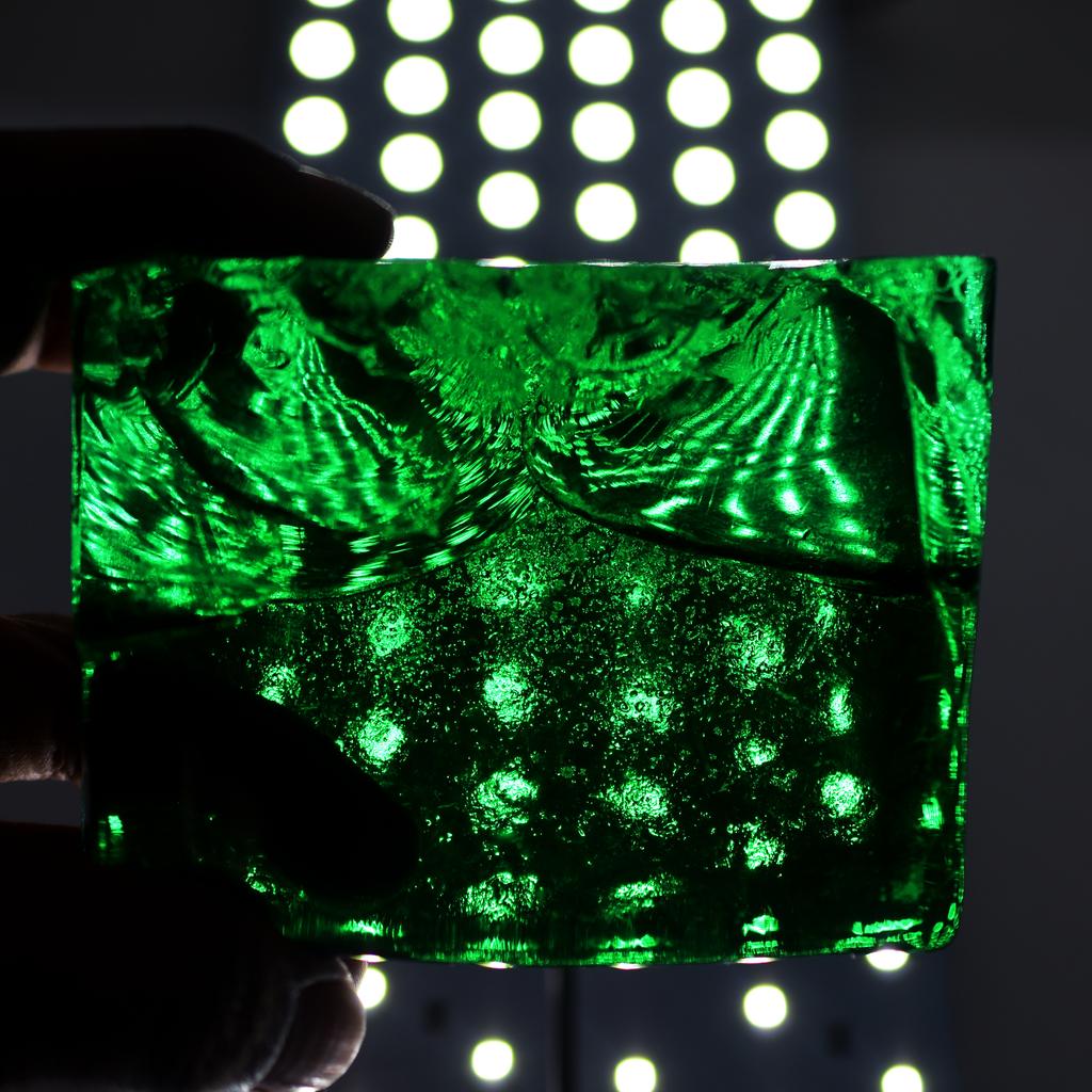 Lab Created Certified Green Emerald Uncut Rough 115.8 Ct Loose Gemstone