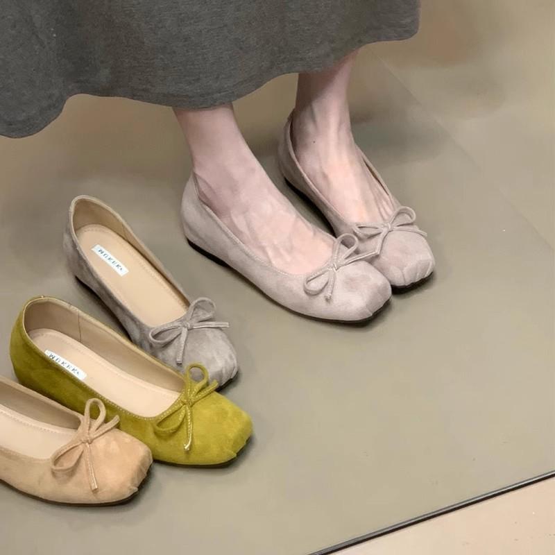 Ретро темперамент французские замшевые балетки на скрытой платформе женские осень 2025 новые туфли-лодочки с бантом для вечера