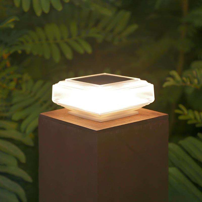 New Stylish Modern Outdoor Solar Pillar Lights for Landscape Lighting In Garden Patio, Waterproof LED Fence Deck Column Lamp