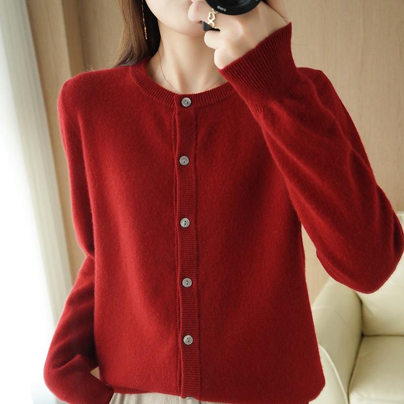 Women's Loose Plus Size Pure Wool Cardigan - Round Neck, Long-Sleeve, Anti-Pilling Knitwear for Spring & Autumn