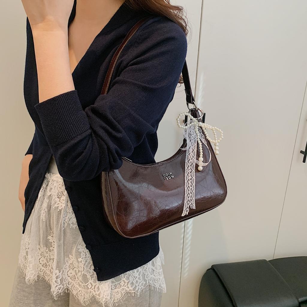 Сумка под мышкой премиум-текстуры женская 2025 новая трендовая летняя в иностранном стиле на плечо женская сумка универсальная с косым ремнем женская сумка