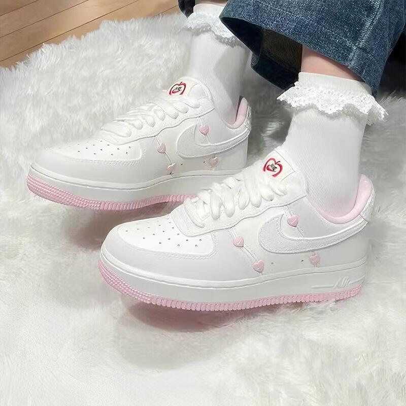 Nike Женские кроссовки Nike Air Force 1 с амортизацией