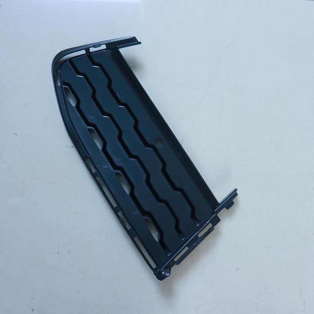 Решетка переднего бампера для BMW G12 (51118092157/51118092158)