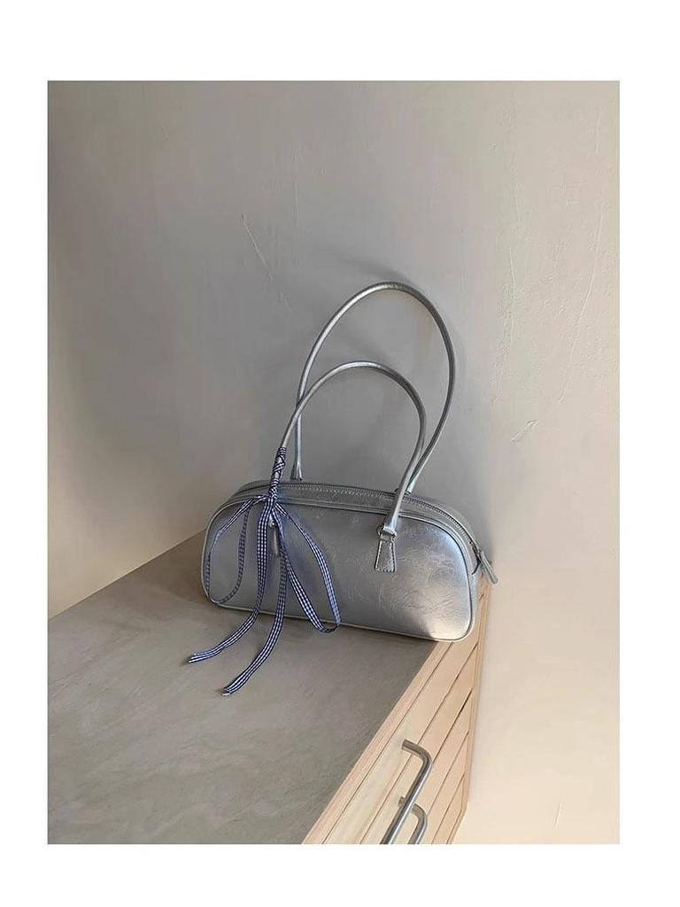 Серебряная сумка через плечо в стиле балета от корейской компании Niche 2024 года: Модная и универсальная сумка