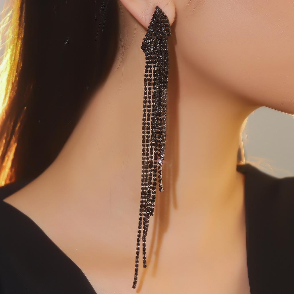 Black Rhinestone Electrophoresis Tassel Long Earrings Temperament Luxury Shiny Earrings Female Earrings Jewelry 1 Pair