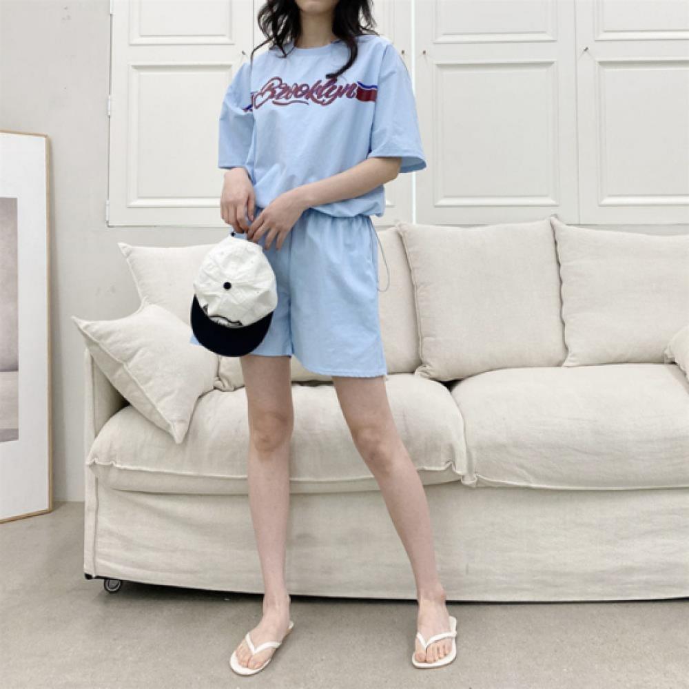 New ArrivalS Open Run Women S LeTTering Anorak ShorT Sleeve T ShirT And bAnding