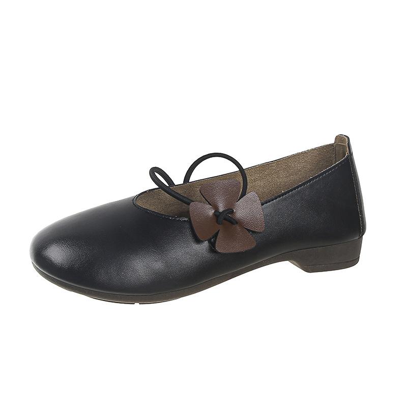 Мягкие подошвы Мягкая поверхность Маленькие кожаные туфли Женские 2024 Осень Новые универсальные женские туфли Doudou на низком каблуке