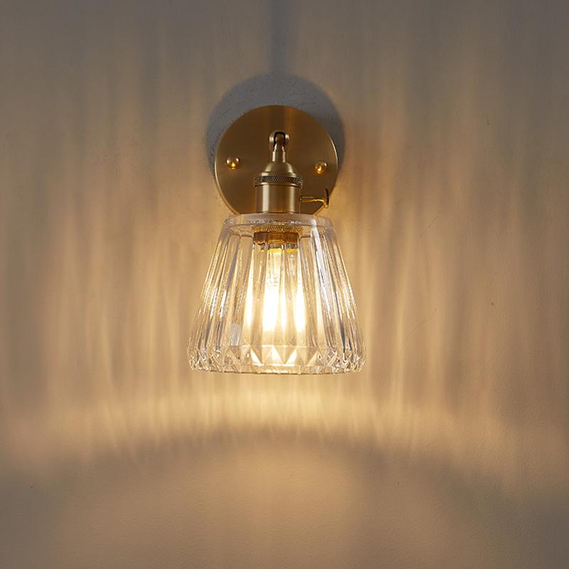 Nordic modern simple light luxury brass glass wall lamp Japanese retro living room bedroom headboard bathroom mirror headlight
