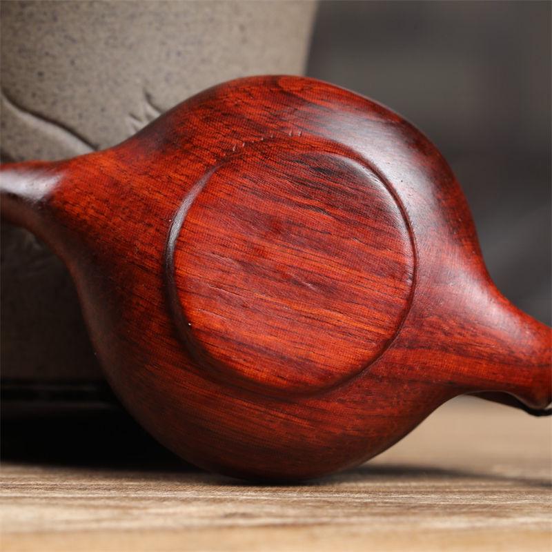 Sandalwood Mini Teapot Ornament: Portable Cultural Craft