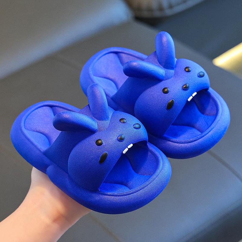 Children's Summer Non-Slip Sandals for Boys and Girls, Indoor Bathing Soft Sole Cute Kids Beach Sandals