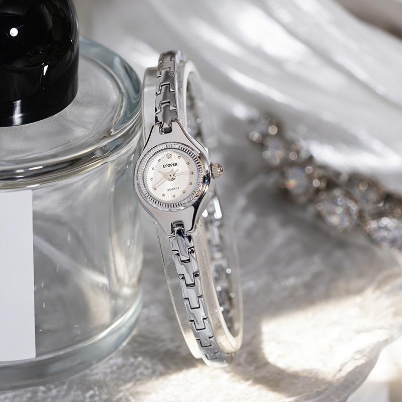 Korean Style Casual Women's Quartz Bracelet Watch