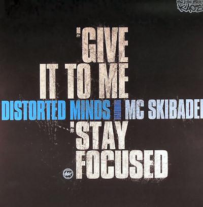 12-дюймовая пластинка DISTORTED MINDS - Give It To Me / Stay Focused BBK007 Breakbeat Kaos 2005 UK Танцевальная и электронная музыка Б/у