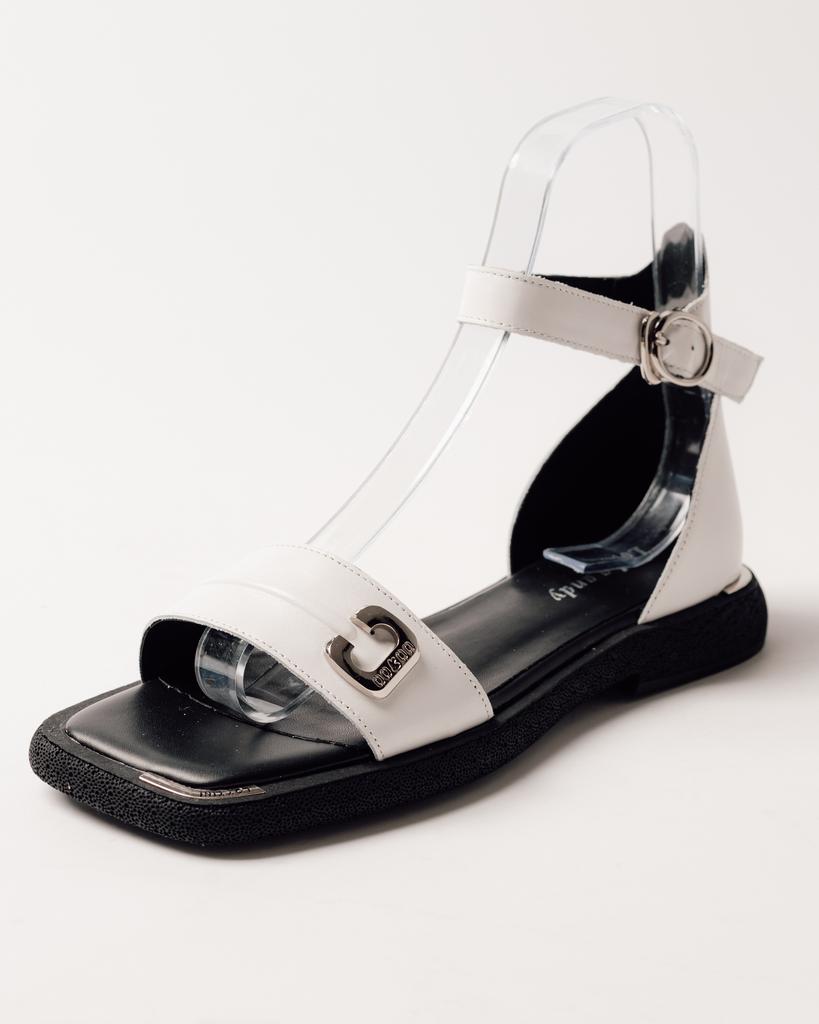 Босоножки на плоской подошве Lola Andy 139125 36 черные кожа