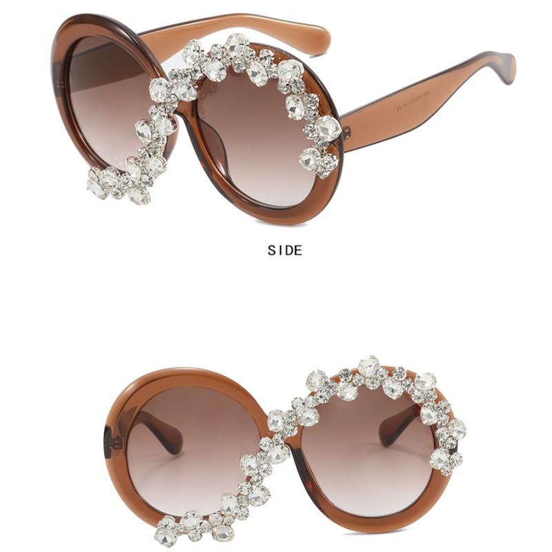 Женские солнцезащитные очки Защита от солнца Защита от ультрафиолета Мода Индивидуальность Ретро Бриллианты круглые Солнцезащитные очки в большой оправе Уличный снимок Вогнутая форма Путешествия