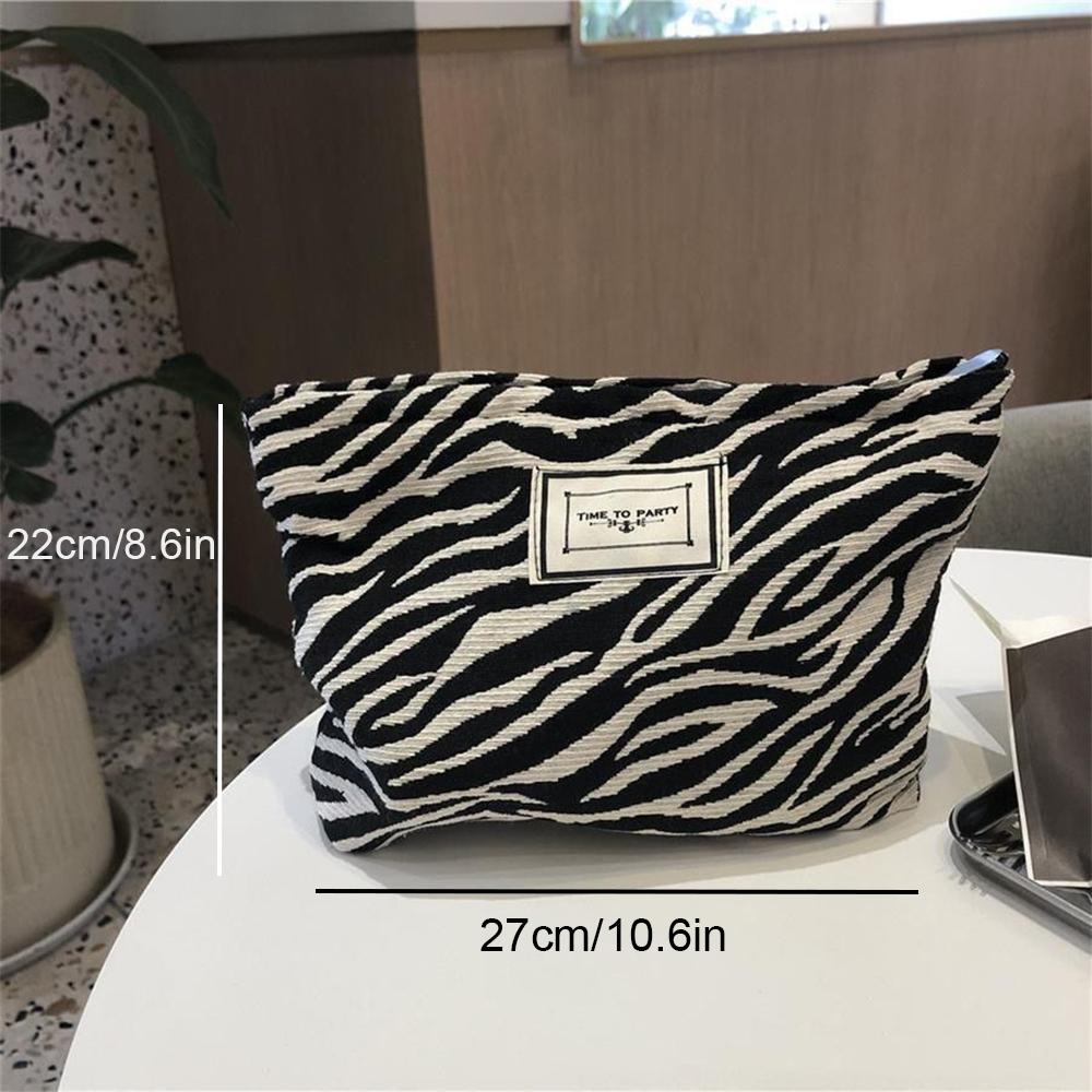 1PC Leopard Print Makeup Bag Large Capacit -Fashion Zebra Cosmetic Pouch Travel Toiletry Organizer for Women Girls Wash Handbag