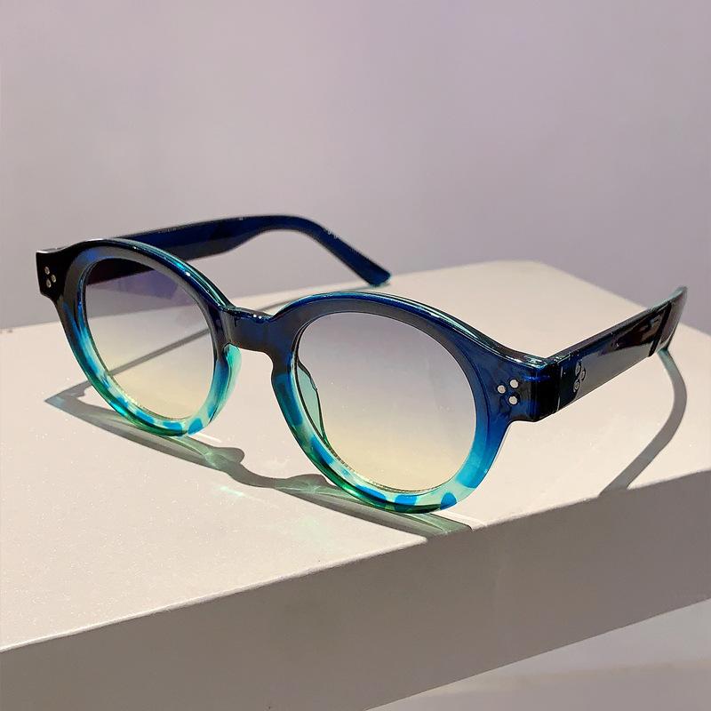 Винтажные круглые солнцезащитные очки двух цветов для женщин и мужчин, дизайнерский бренд класса люкс, солнцезащитные очки в стиле панк, популярные классические очки с заклепками