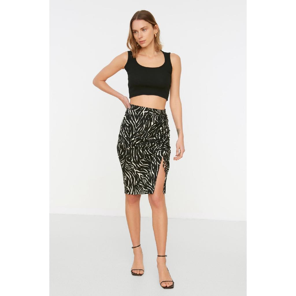 Black Printed Pleated And Slit Fitted High Waist Mini Knitted Skirt Twoaw22et0401