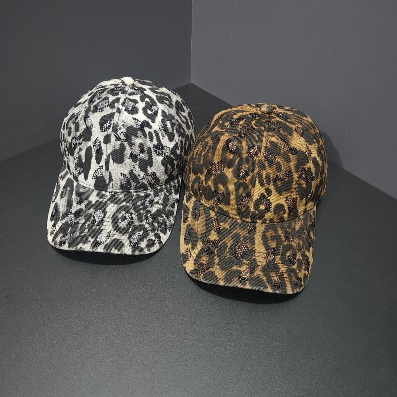 Sweet wind leopard print hot diamond baseball cap women's versatile age reduction face cap summer breathable sun protection hat