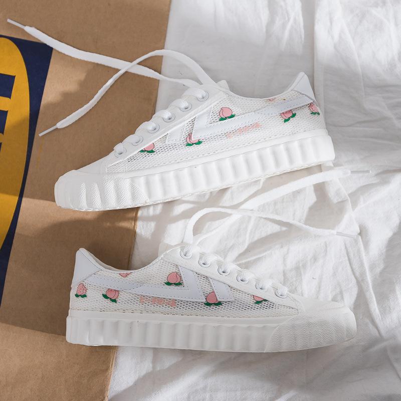 Дышащие парусиновые туфли женские 2025 лето новые универсальные сетчатые туфли студенческие на плоской подошве легкие повседневные спортивные туфли