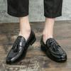 Мужская обувь большого размера новая повседневная кожаная обувь модная британский стиль лоферы на ногу на одной педали с бахромой маленькие кожаные туфли