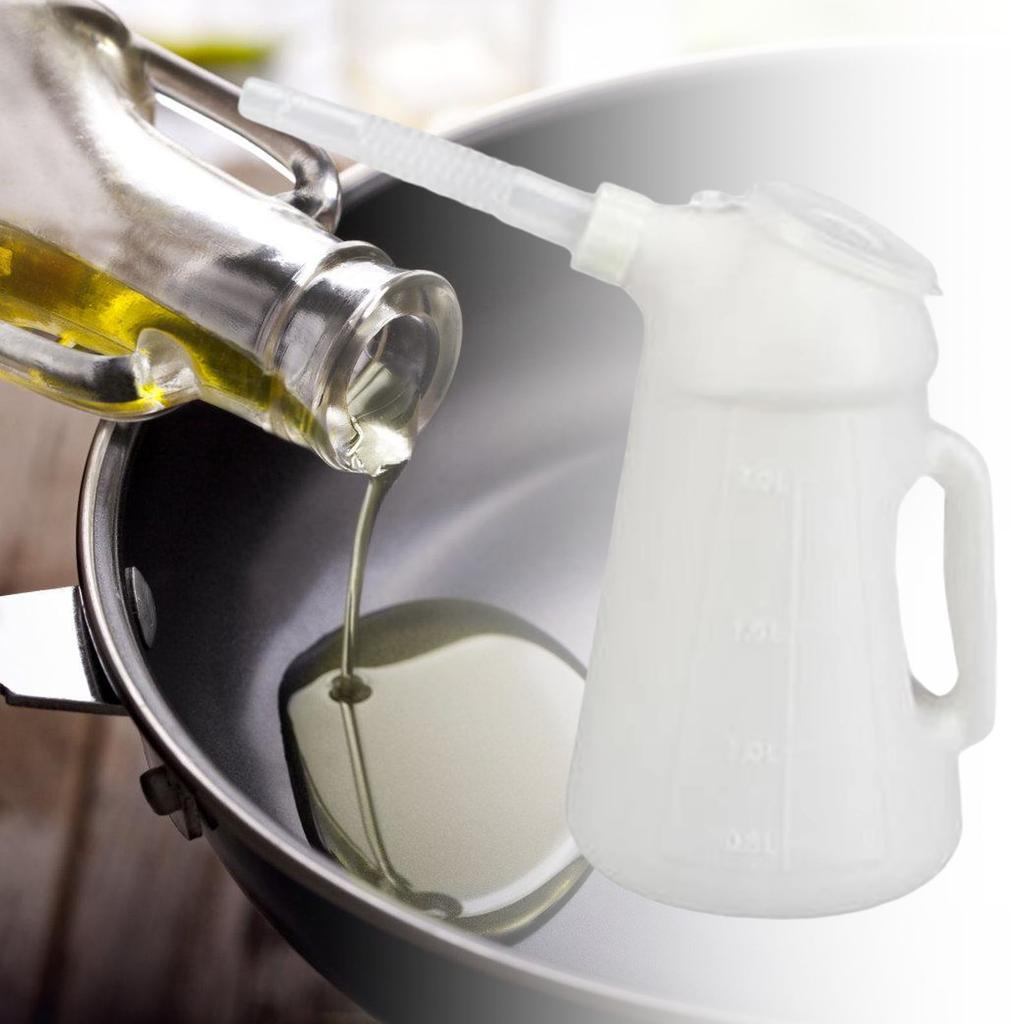 Oil Jug with Spout Engine Oil Dispenser Jug Leakage Proof Oil Measuring Container with Lid for Automotive Fluids