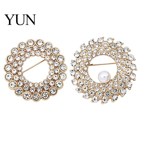 Men Women Clothing Jewelry Hollow Rhinestone Ring Brooch Pin, Bling Circle Lapel Pin Decorative with Faux Pearl, Accessories Wedding Bridal