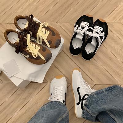 Версия из коровьей кожи~ Мама-виноград имеет тот же уродливо-милый асимметричный носок с большим пальцем, шнуровку, повседневную спортивную обувь, кроссовки Forrest Gump, женские немецкие тренировочные туфли